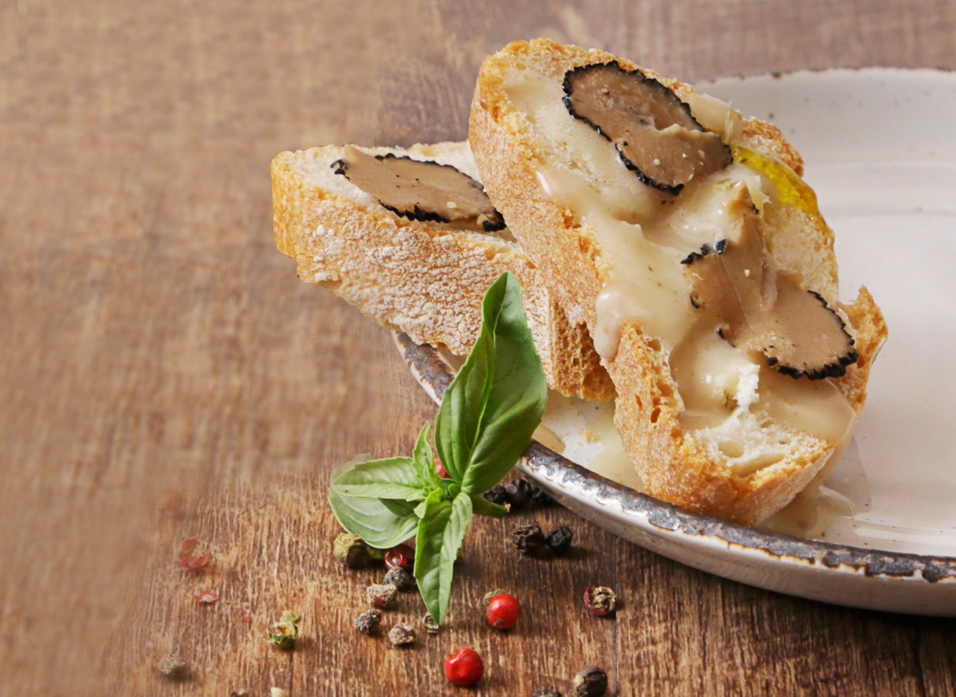 Bruschetta tartufo bianco