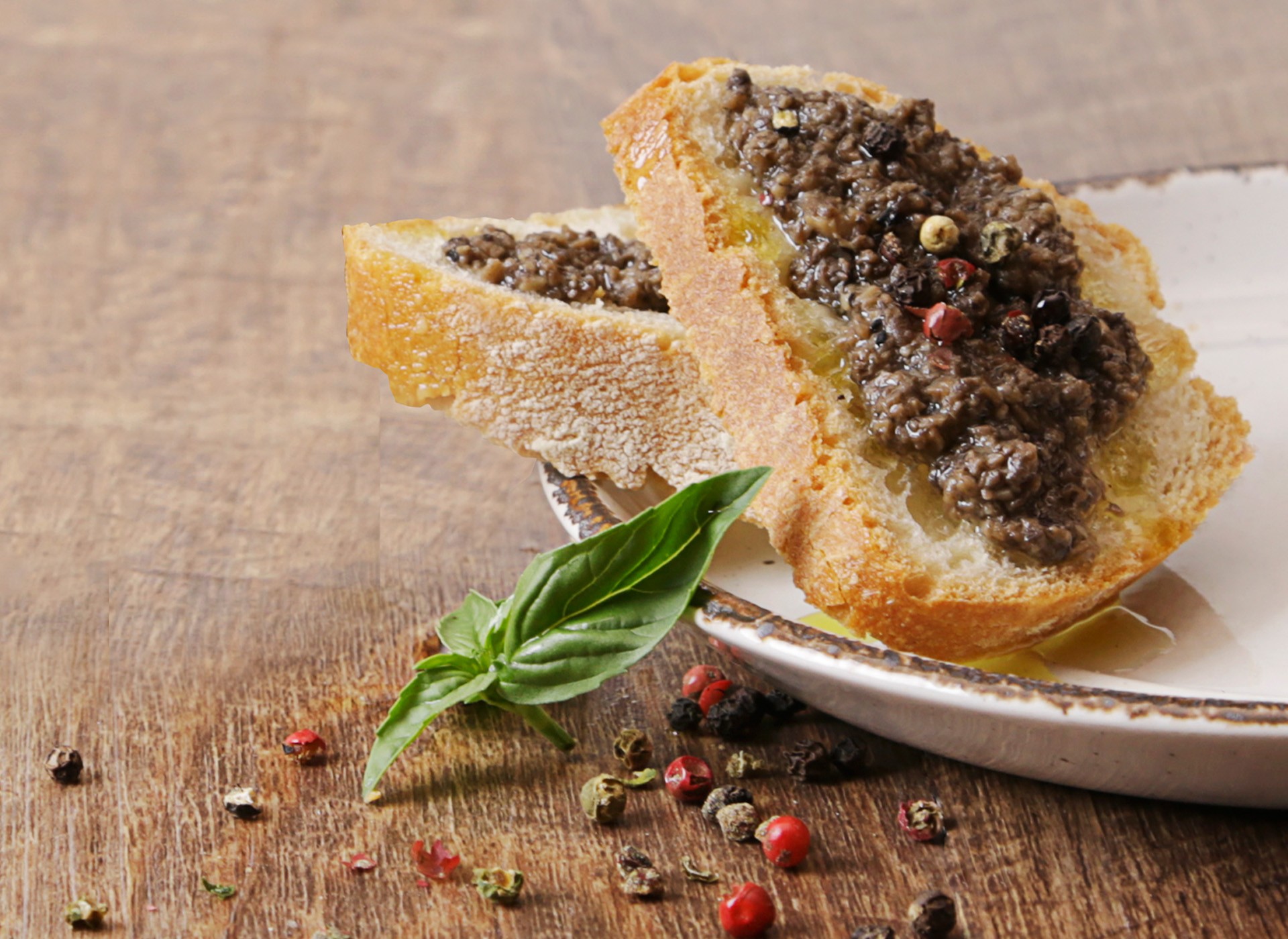 Bruschetta tartufo nero